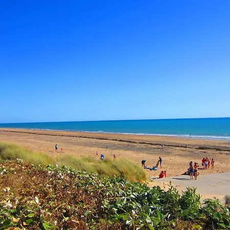 Maison Avec Jardin A 80 M De La De Barneville-carteret