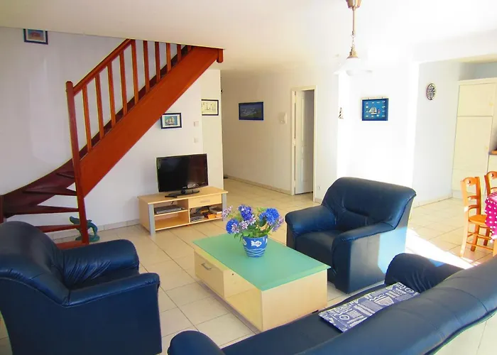 Maison Avec Jardin A 80 M De La De Barneville-carteret *