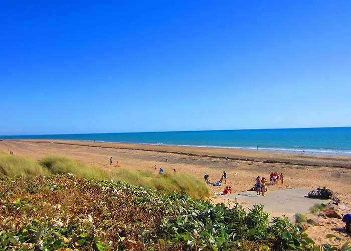 Maison Avec Jardin A 80 M De La De Barneville-carteret